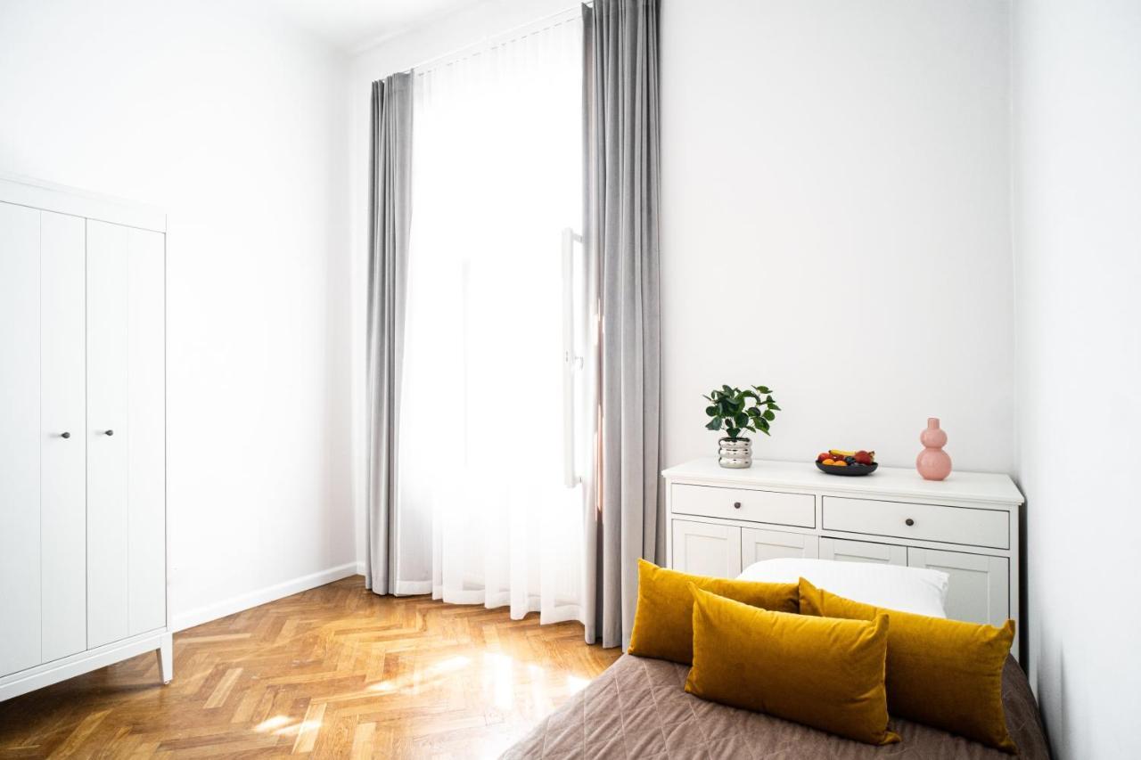 Apartament Golden Queen Center